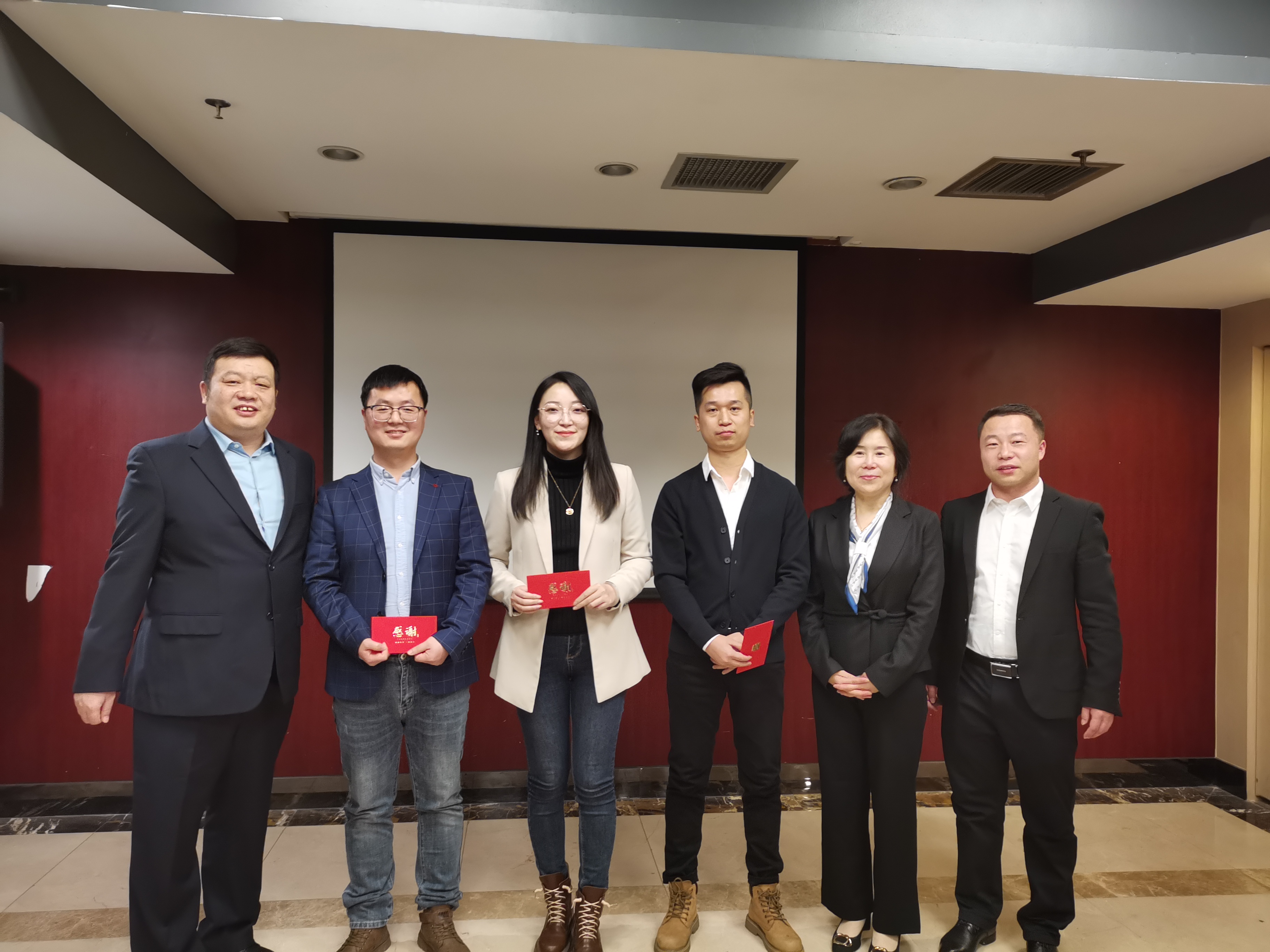 1677205068361762.jpg 1677205068361762.jpg